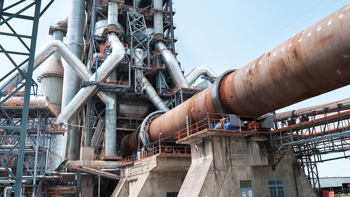 Fabrika cementa slika