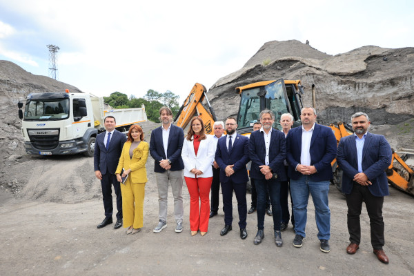 Izbor izvodjaca radova slika